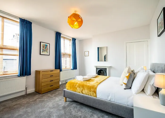 76 Nunnery Lane York