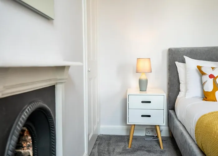 76 Nunnery Lane York