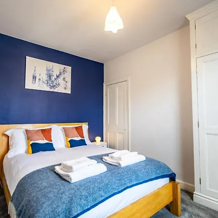 76 Nunnery Lane * York